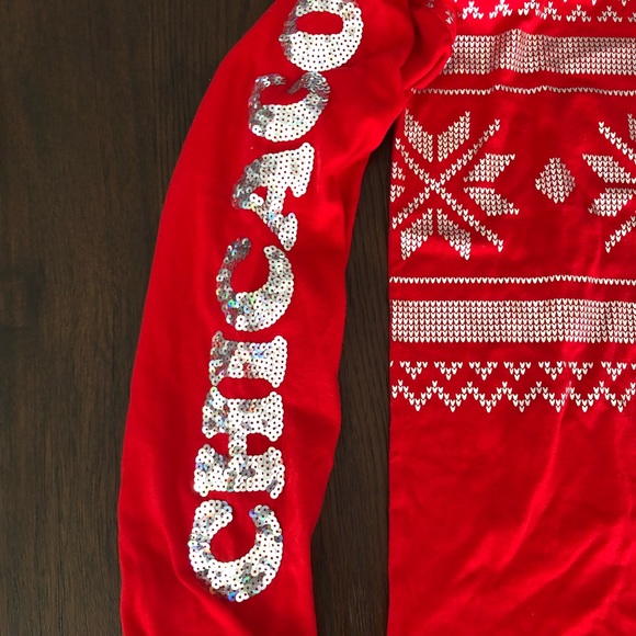 🆕Victoria Secret PINK Sequence Christmas Top - Picture 4 of 6